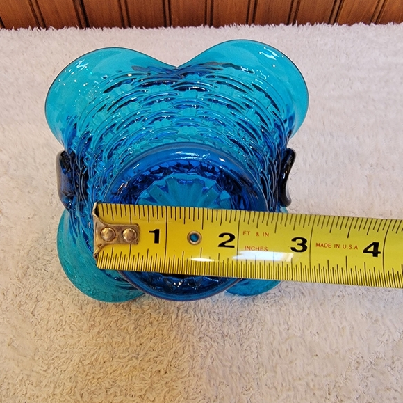 Fenton Glass Blue Basket - Picture 4 of 4